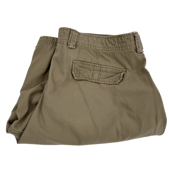 Nike ACG Shorts Mens 40 (40x11) Khaki Tan Cargo All Conditions Gear Cotton - Picture 1 of 9